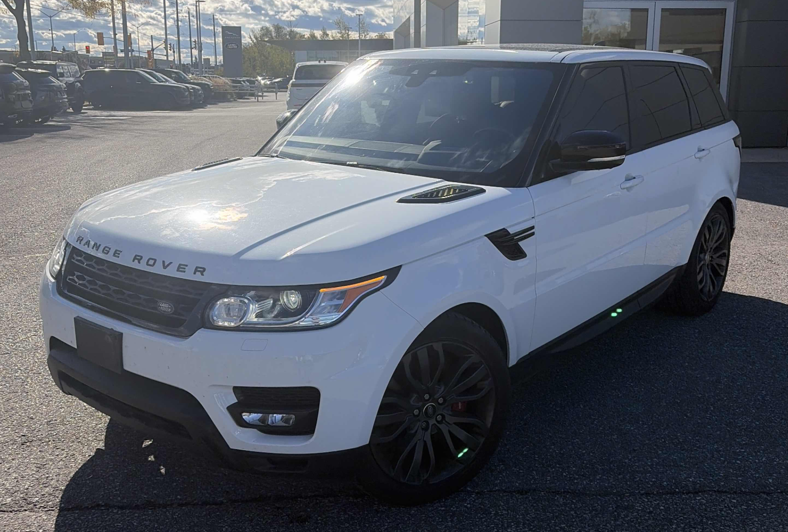 White 2017 Land Rover Range Rover Sport SUV / Crossover All-Wheel Drive Automatic